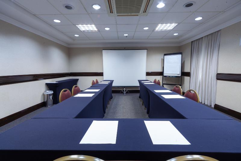 Hotel Transamerica Executive 4*