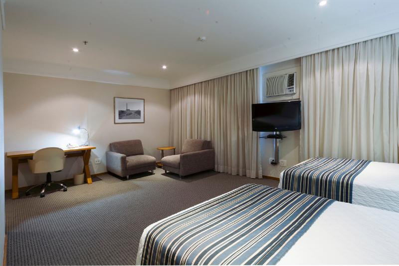 Transamerica Executive Hotel